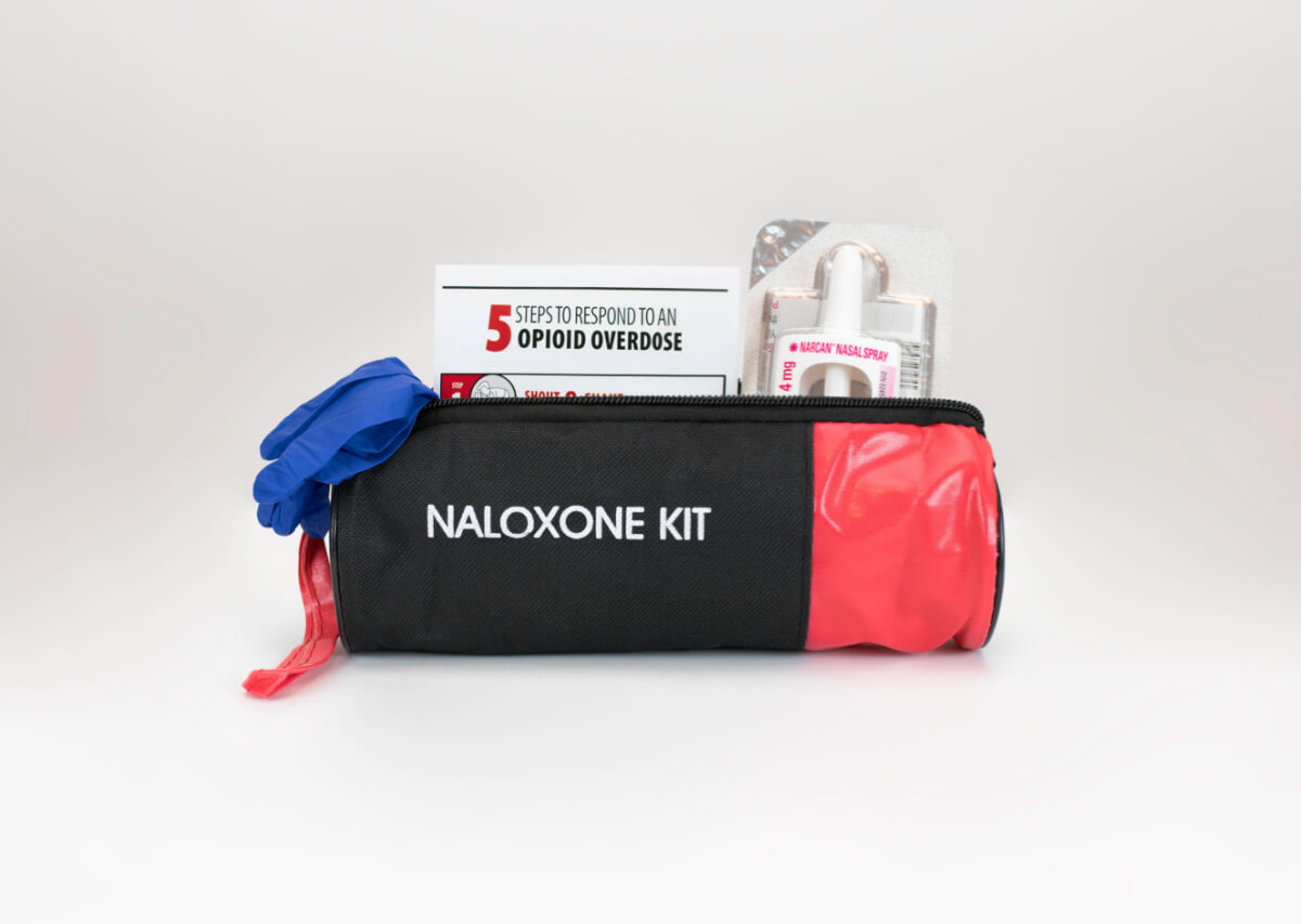naloxone emergency kit